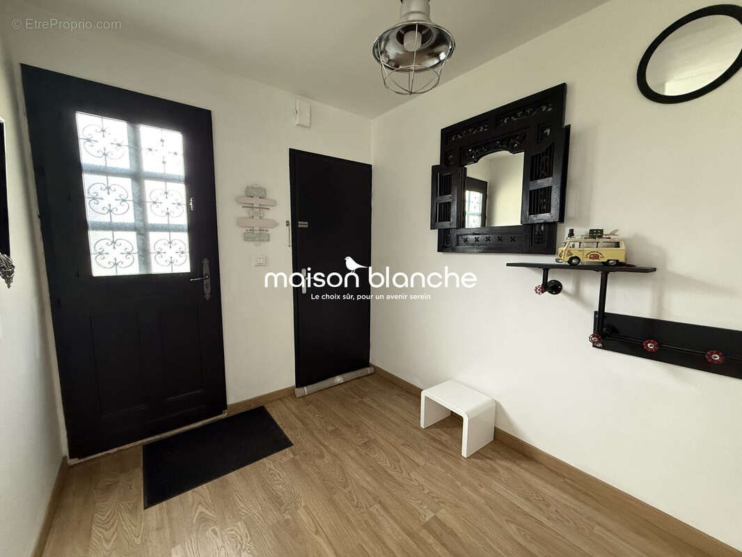 Maison 96 m² à Angers  - photo 4