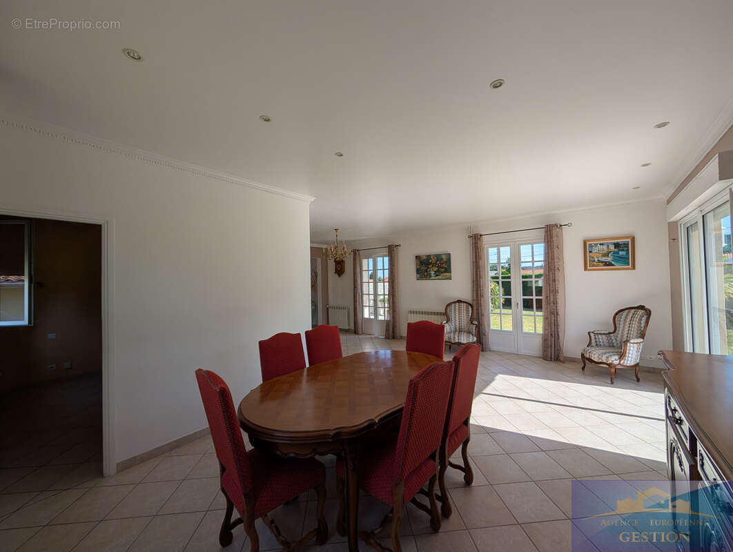 Maison à BARBAZAN-DEBAT