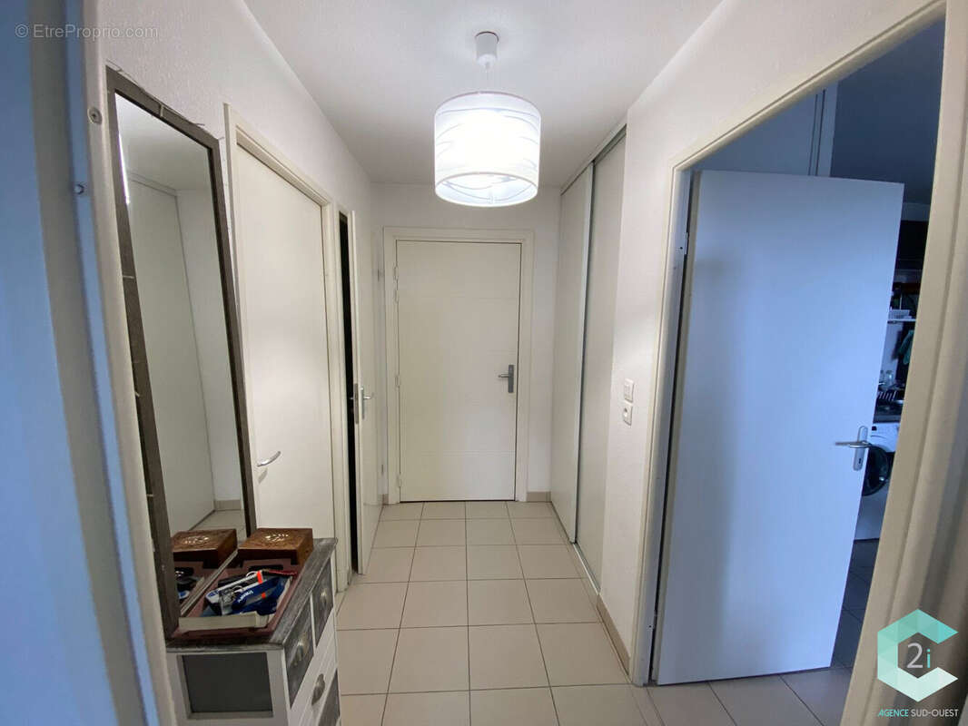Appartement à FONBEAUZARD