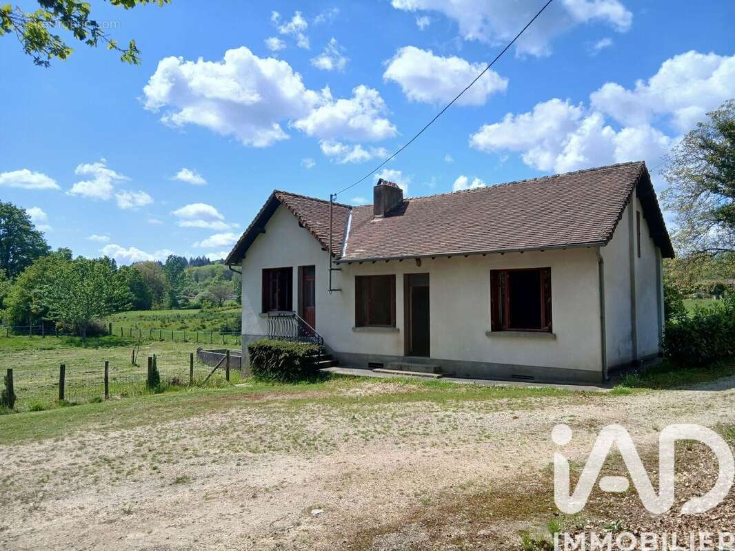 Photo 2 - Maison à BUSSIERE-GALANT