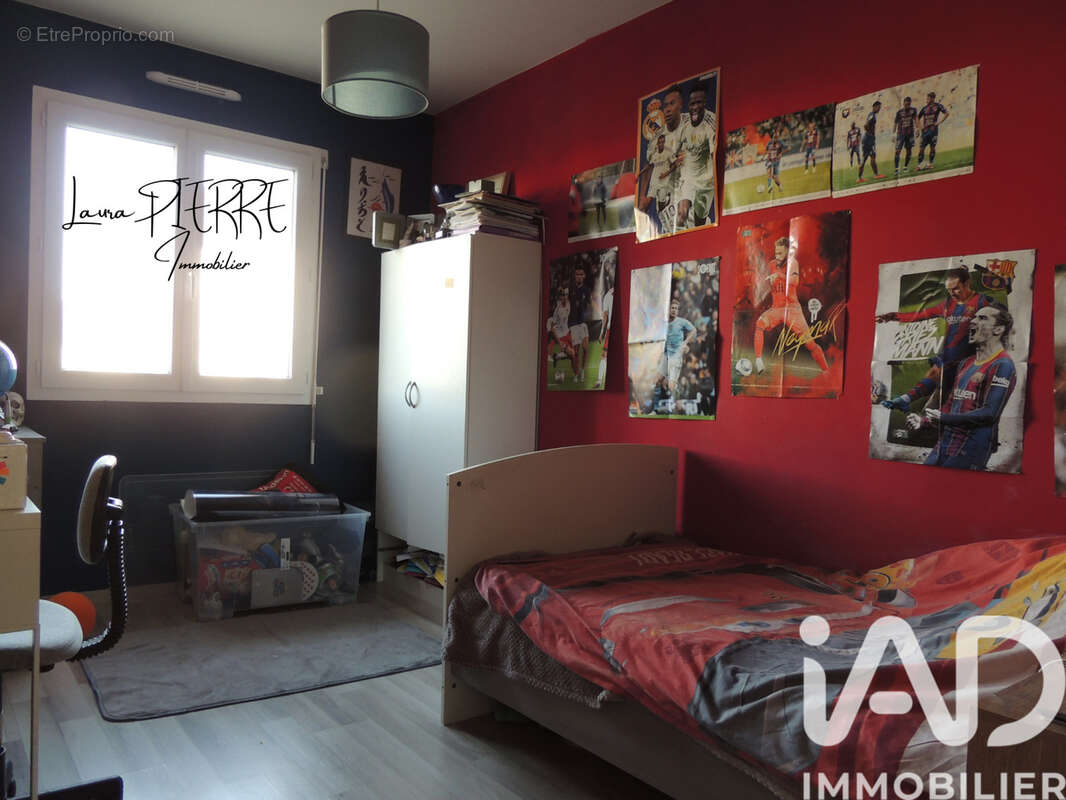 Maison 99 m² à Urville  - photo 7