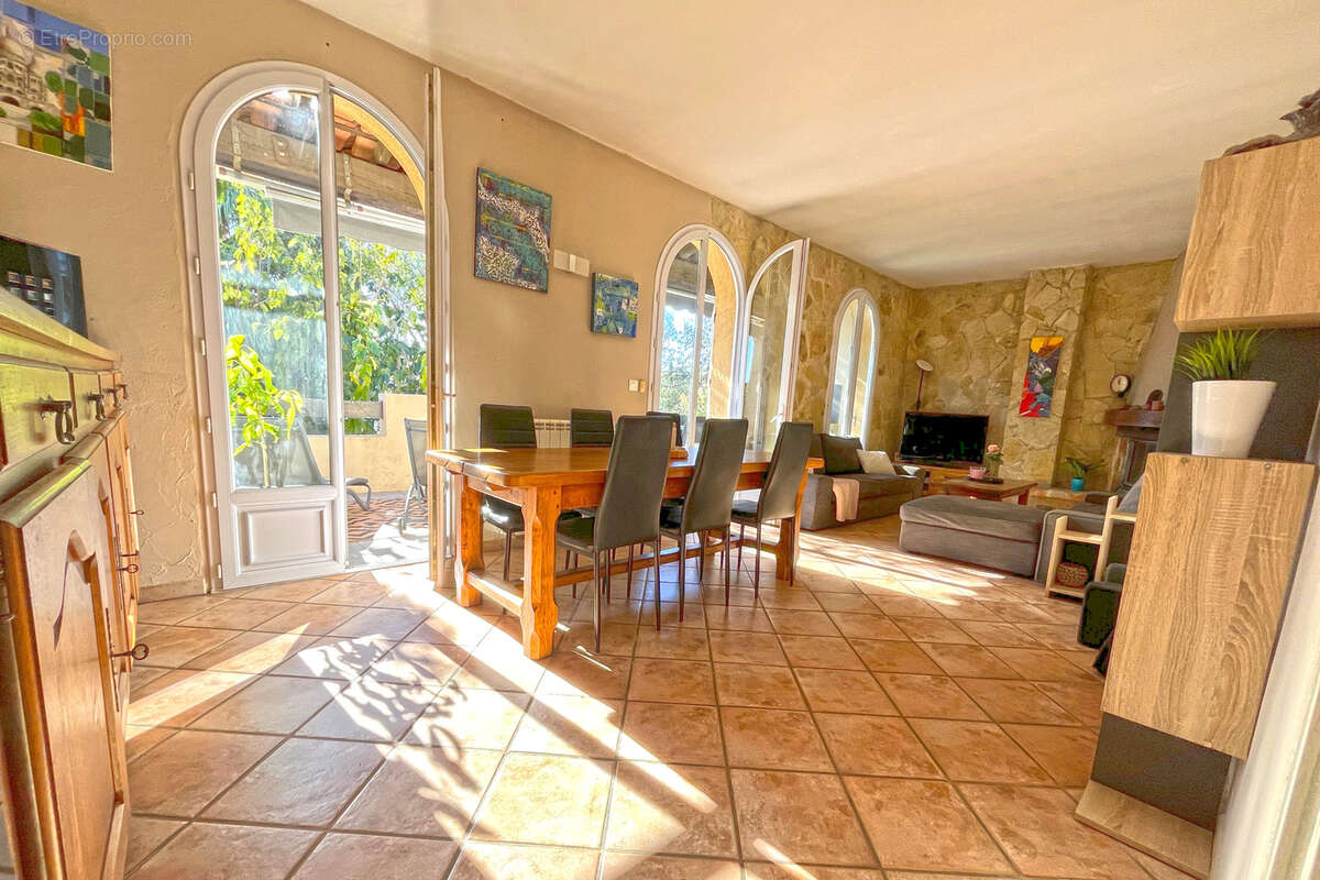 Appartement à LA GARDE