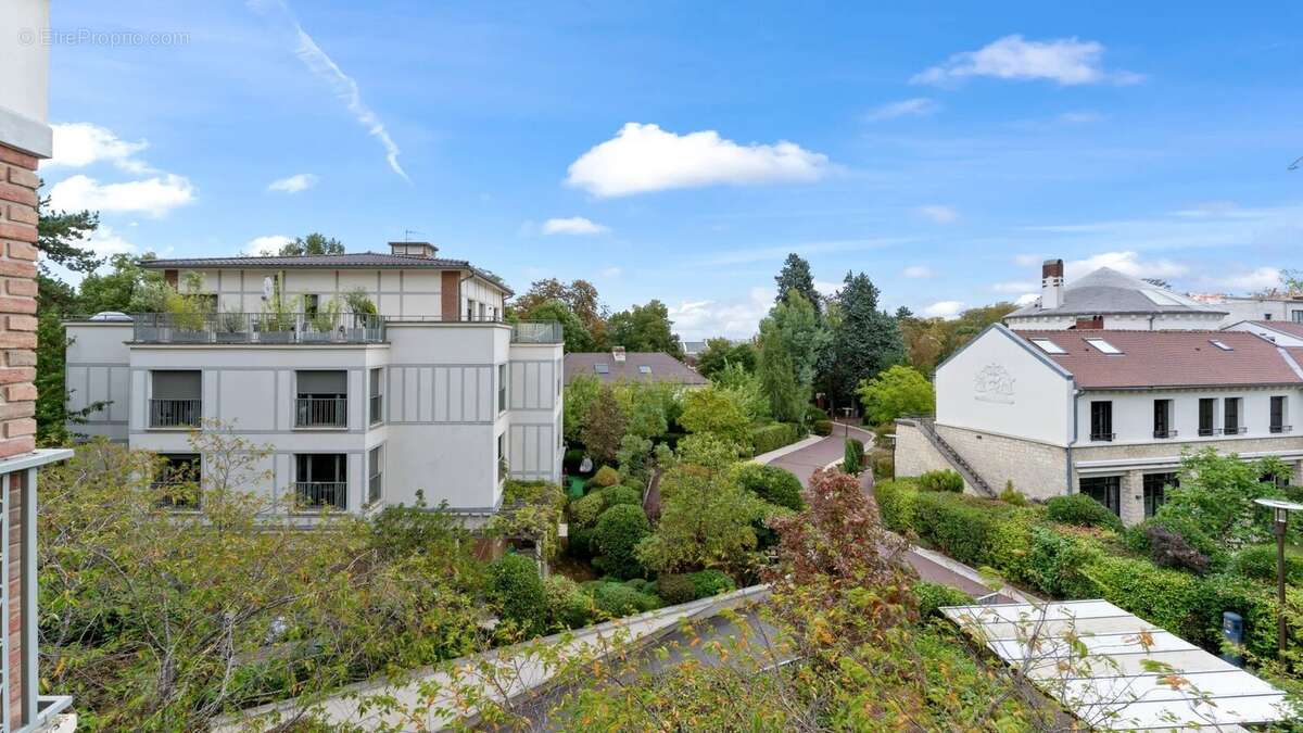 Appartement à GARCHES