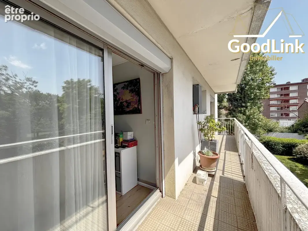 Appartement 4 pièces 79 m² à vendre à Aubervilliers (93300) - photo 2