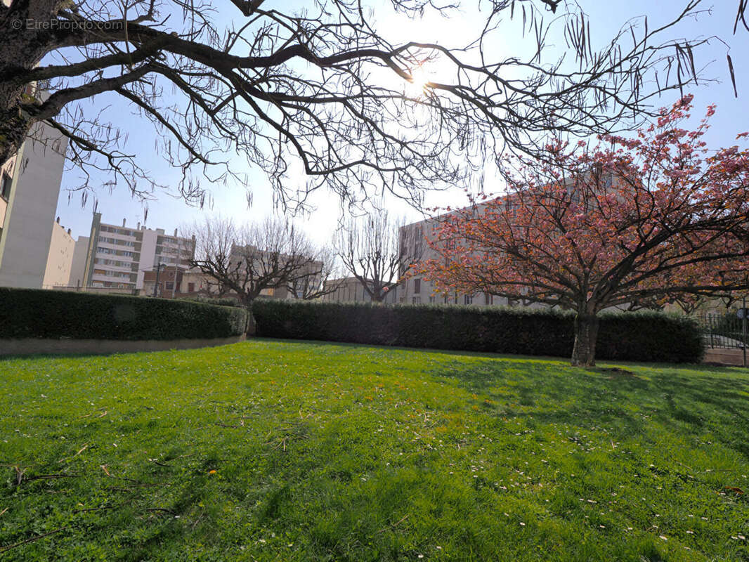 Appartement à ROMAINVILLE