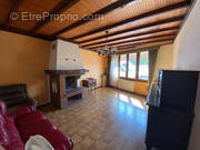 Maison à SAINT-QUENTIN