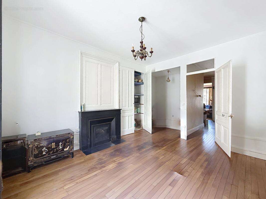 Appartement à LYON-7E