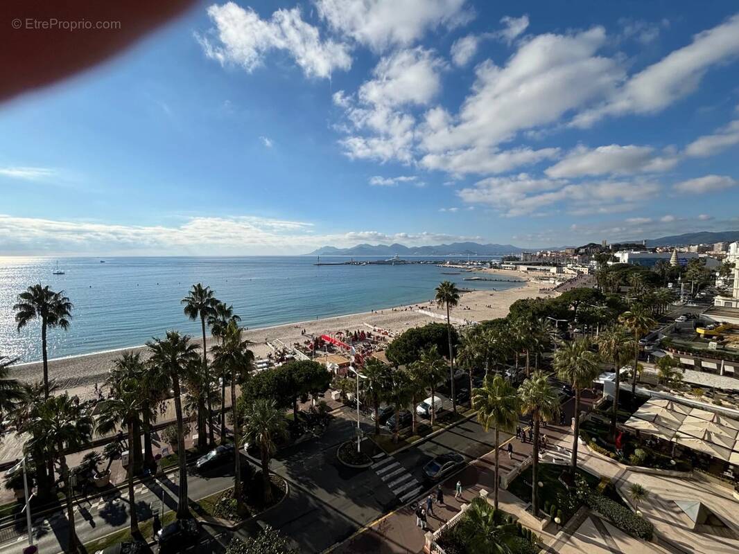 Appartement à CANNES