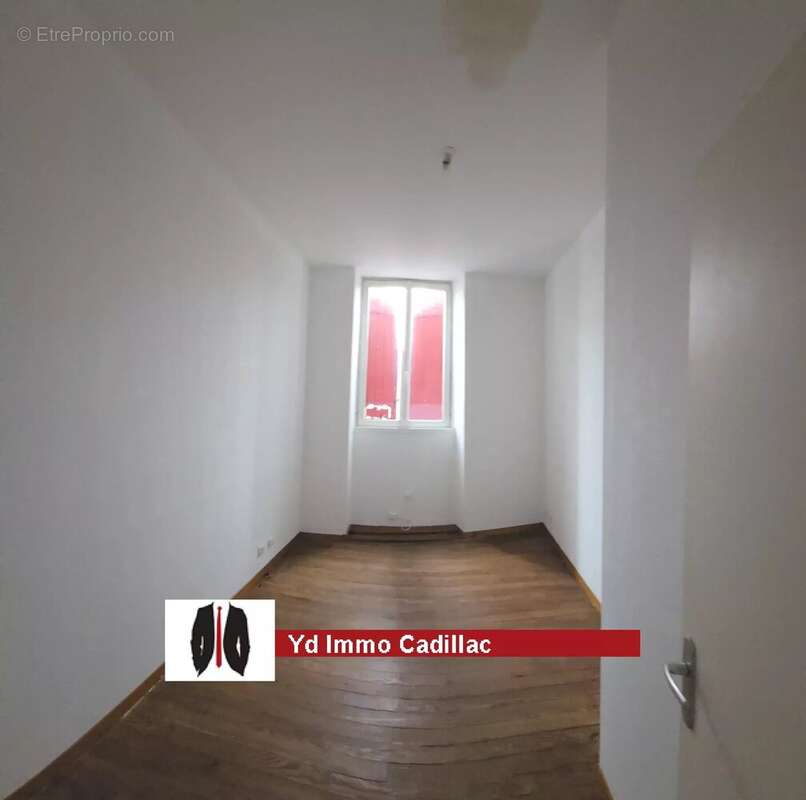 Appartement à PODENSAC