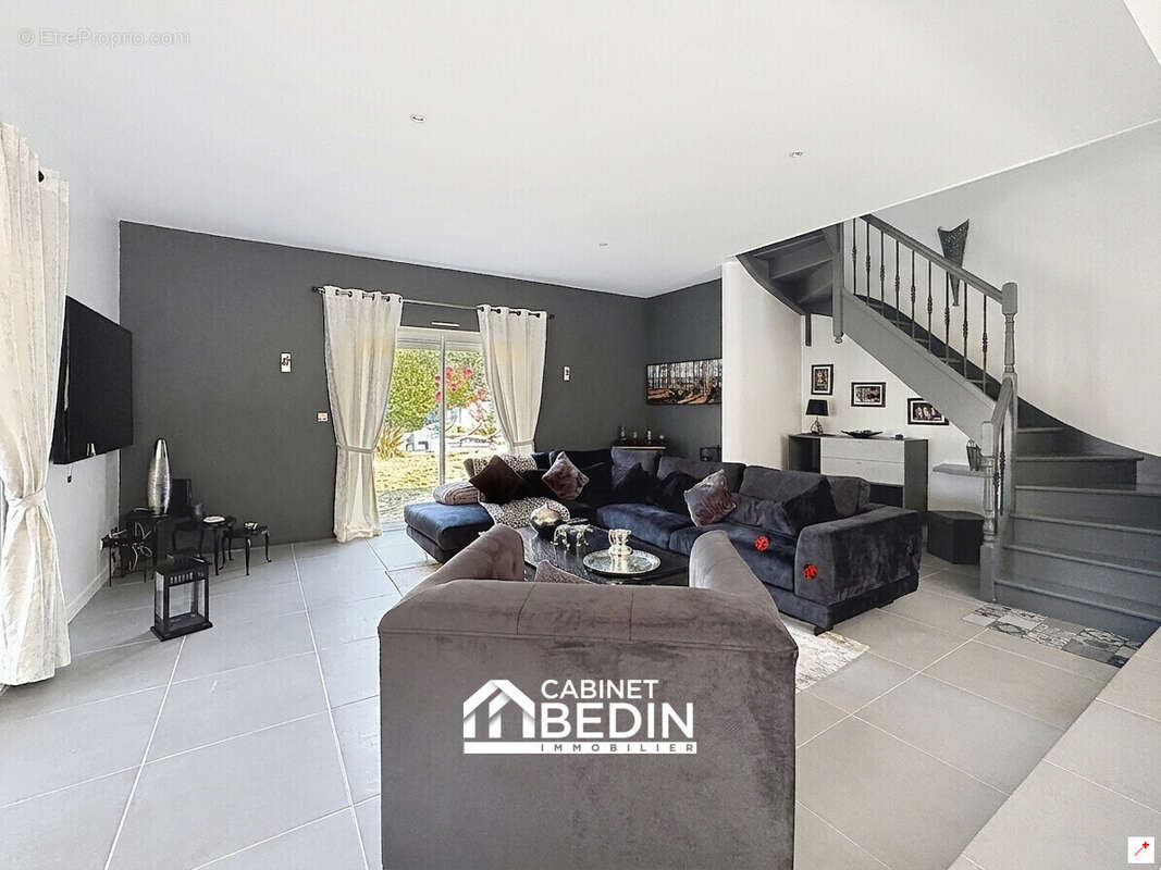 Maison 198 m² à Parentis-En-Born  - photo 5