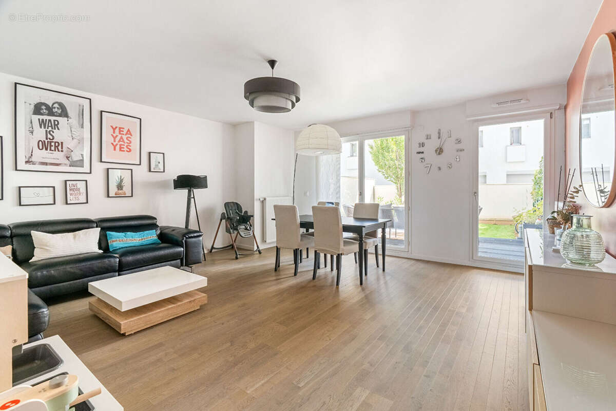 Appartement à COLOMBES
