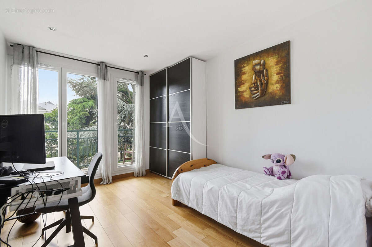 Appartement à RUEIL-MALMAISON