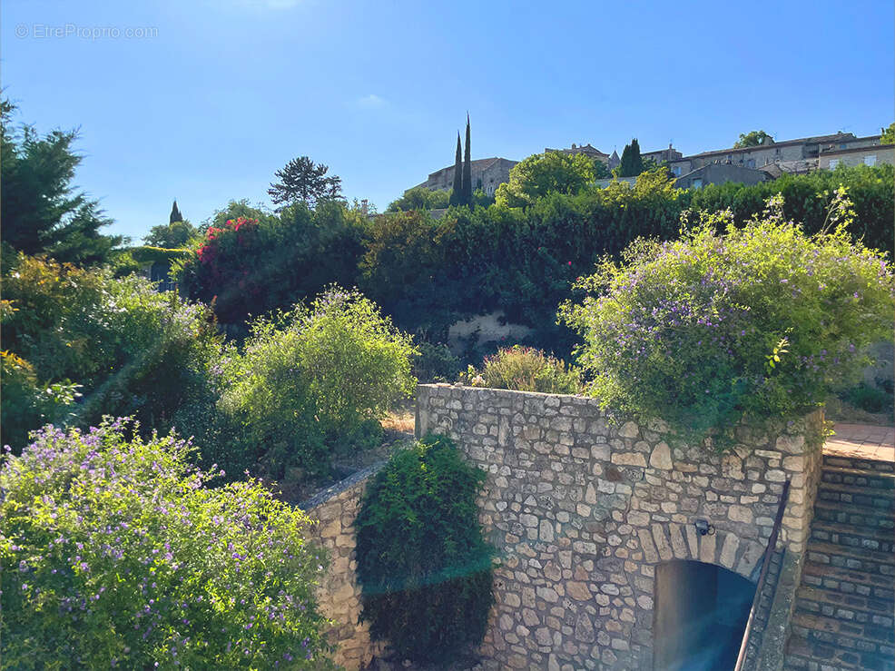Maison à SAINT-PAUL-TROIS-CHATEAUX