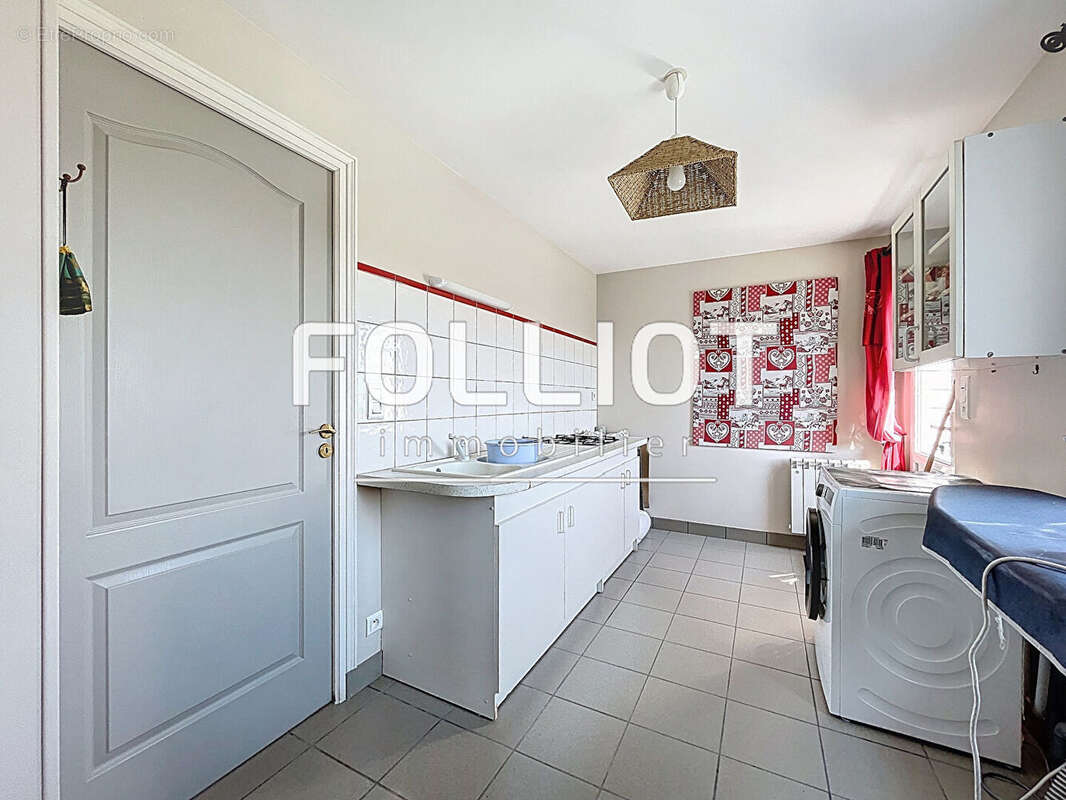 Maison à SAINT-PLANCHERS