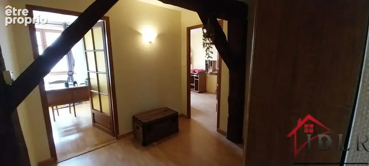 Maison de caractère de 281 m2 - Beaux volumes et fort potent - photo 15