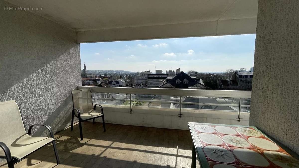 Appartement à VILLEMOMBLE