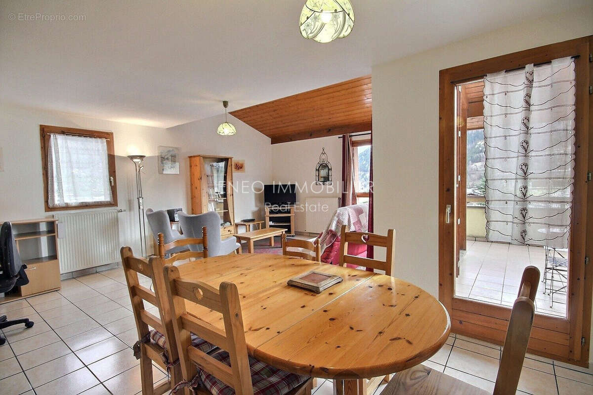 Séjour - Appartement à BOURG-SAINT-MAURICE