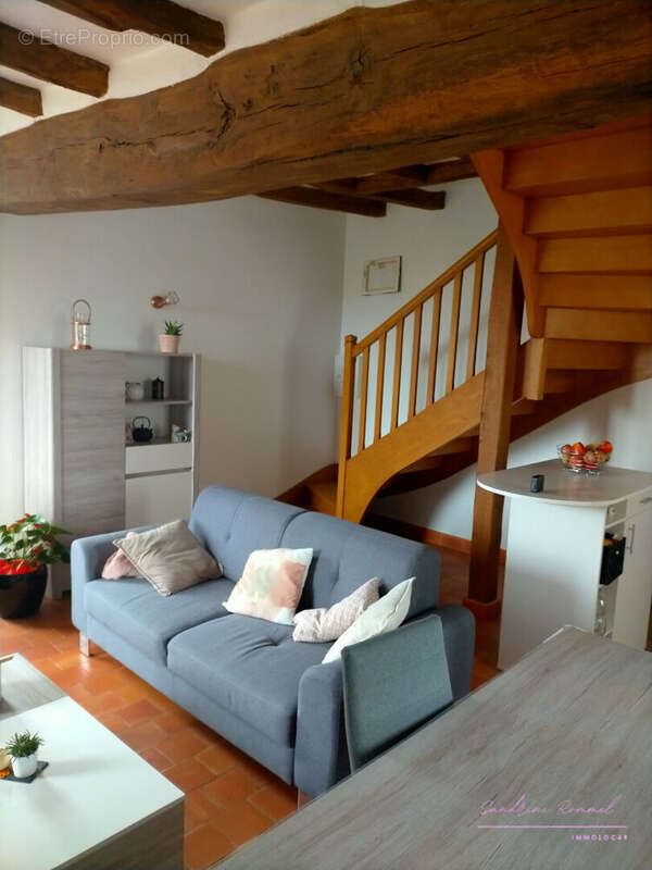 Nouveau prix  pour cette belle longère avec 2 logements indépendants loués - Rentabilité immédiate- Vihiers - photo 12