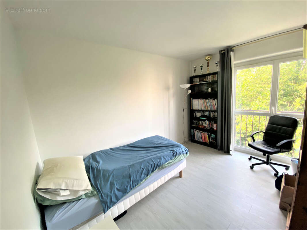 Appartement à ENGHIEN-LES-BAINS