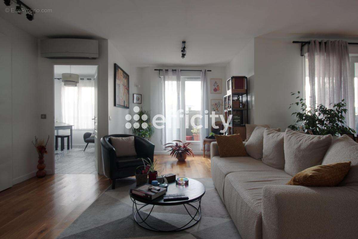 Appartement à CHELLES