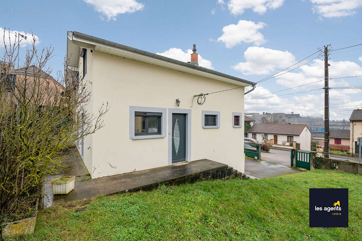 Maison à NEUVES-MAISONS