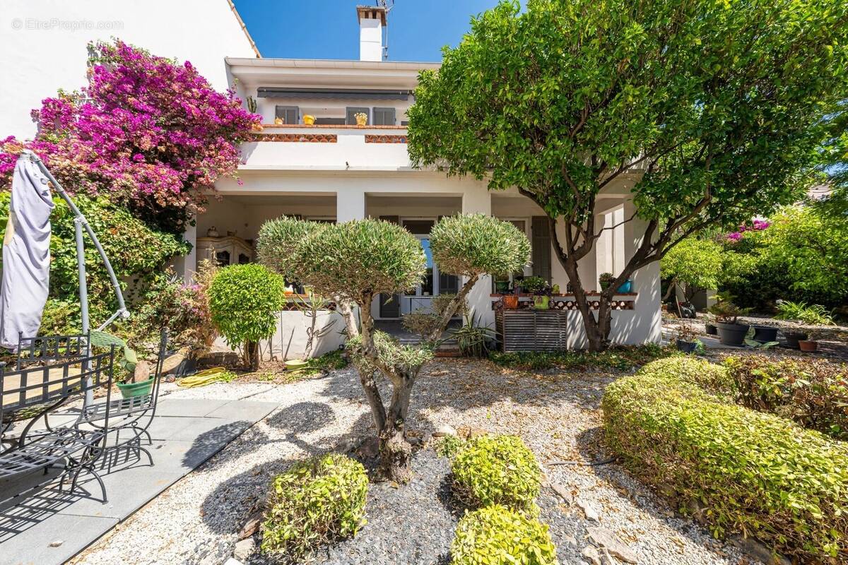 Maison à CANNES