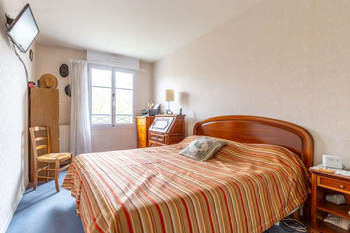 Appartement à BUSSY-SAINT-GEORGES