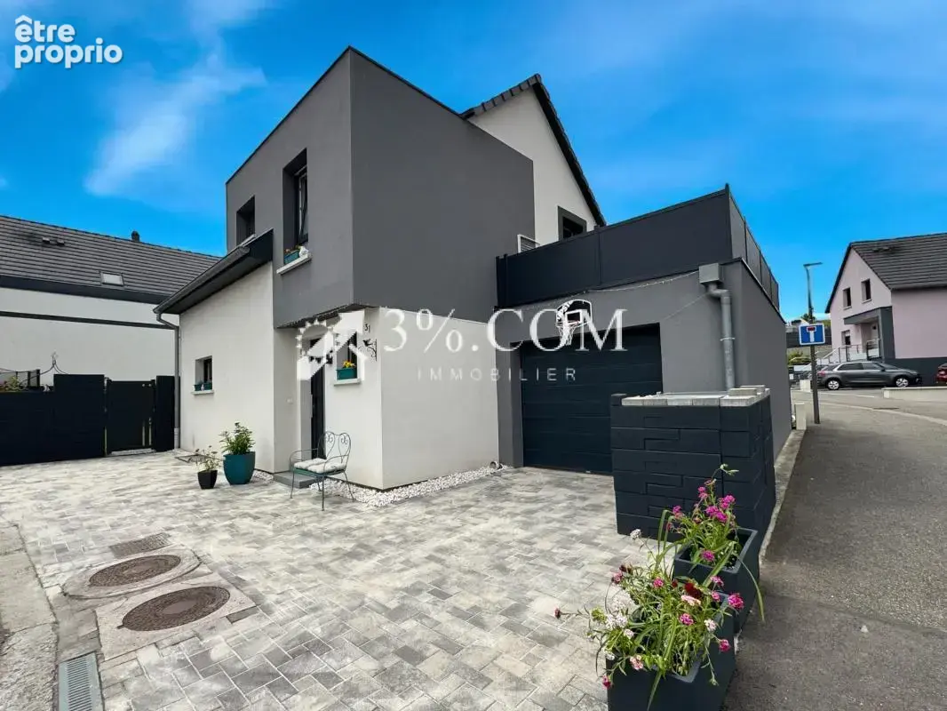 3%COM Belle maison récente avec piscine et jardin - photo 22