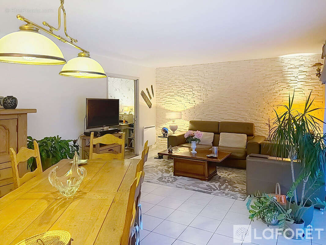 Maison à VILLENAVE-D'ORNON
