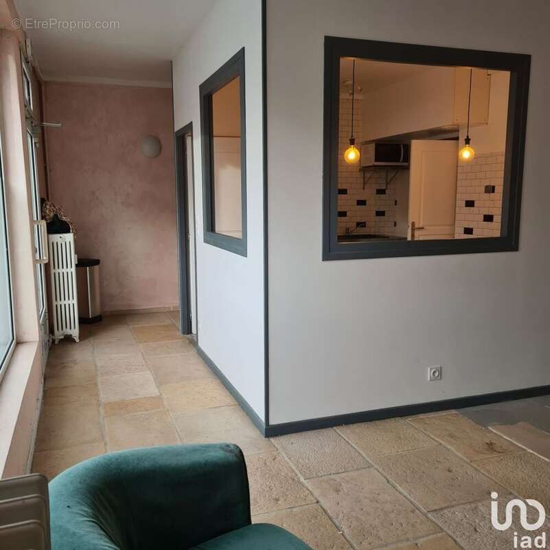 Photo 5 - Commerce à LE CREUSOT