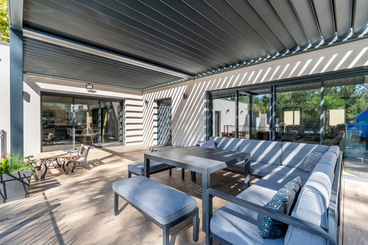 Maison à VILLEFRANCHE-SUR-SAONE