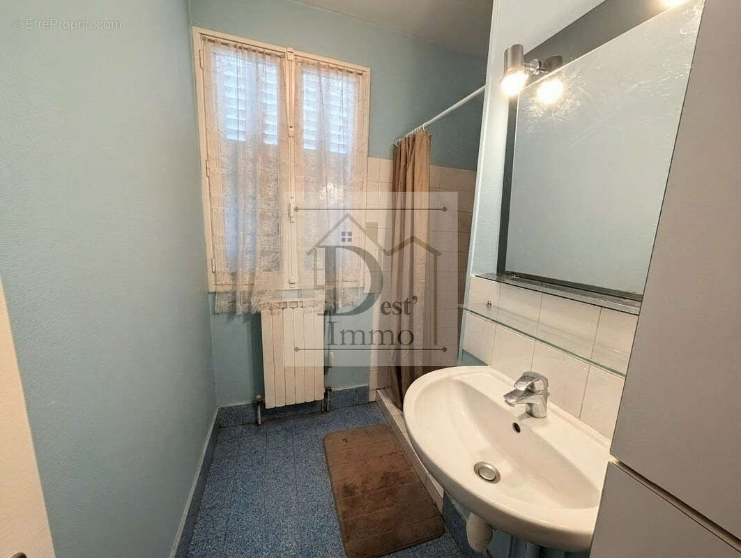 Maison de ville sur sous-sol semi enterré   92 m2   Saillat-sur-Vienne - photo 7