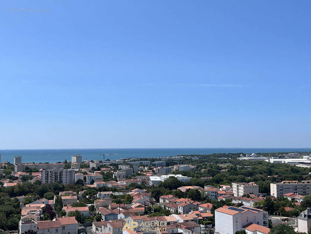 Appartement  3 pièces - Garage - Vue mer - photo 6