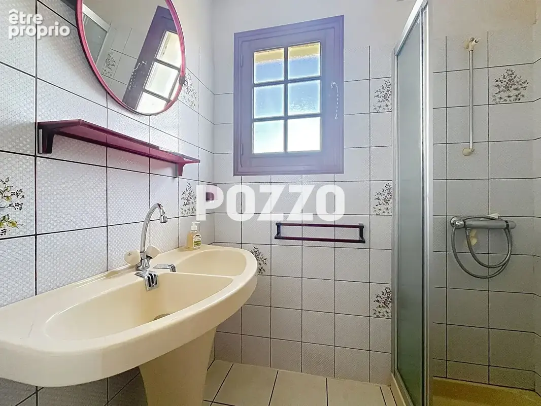 A vendre pavillon de 4 pieces sur sous-sol avec vie de plain pied a tinchebray (61800) - photo 12