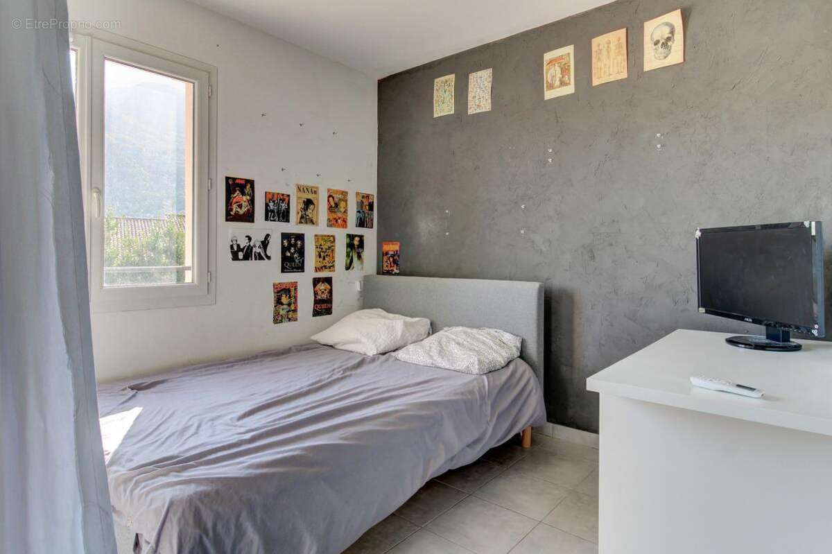 Maison à SAINT-MARTIN-DU-VAR