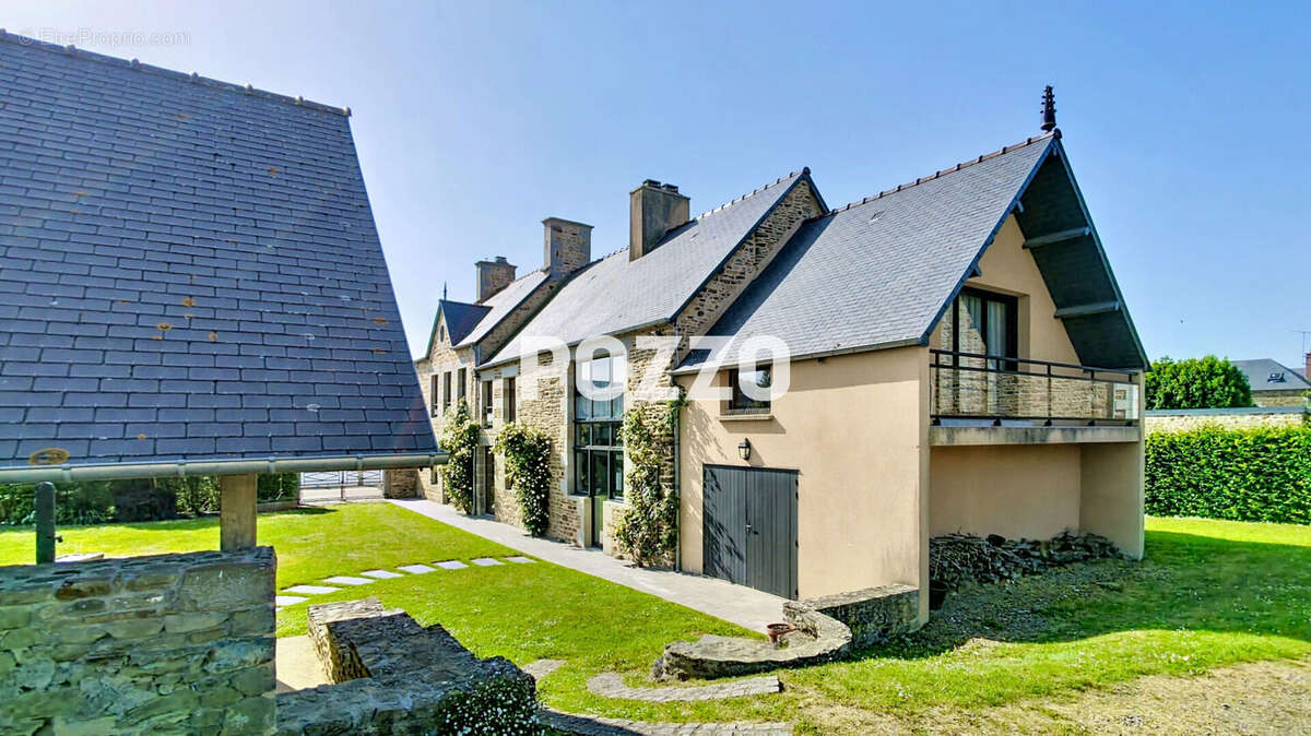 Maison à BACILLY