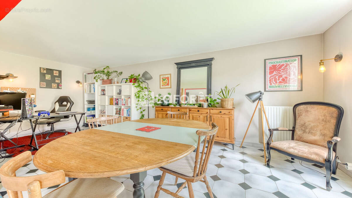 Appartement à ROISSY-EN-BRIE