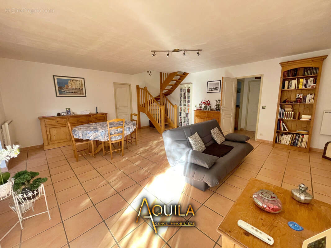 Maison à VIAS