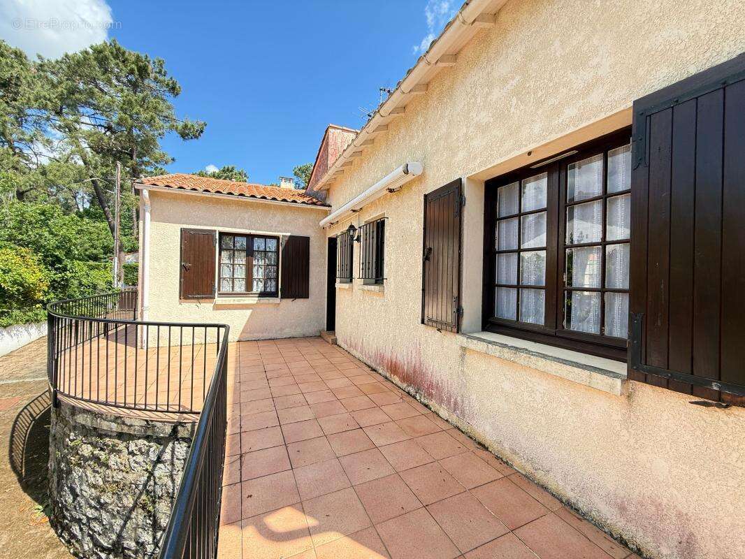 Maison à SAINT-PALAIS-SUR-MER