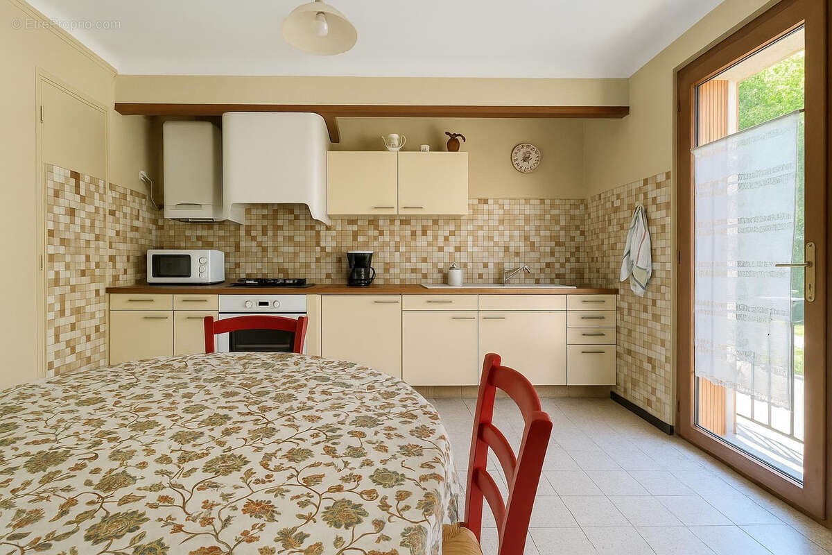 Appartement à CHATEAURENARD