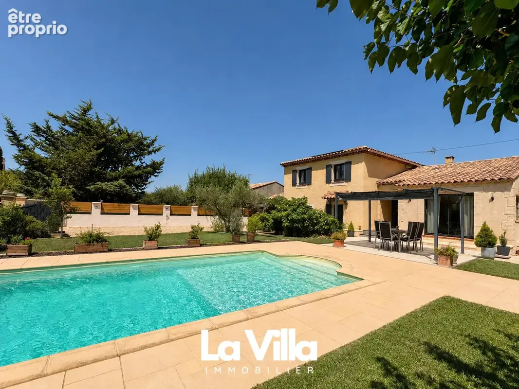 Maison Fontvieille 6 pièce(s) 139 m2 - photo 13
