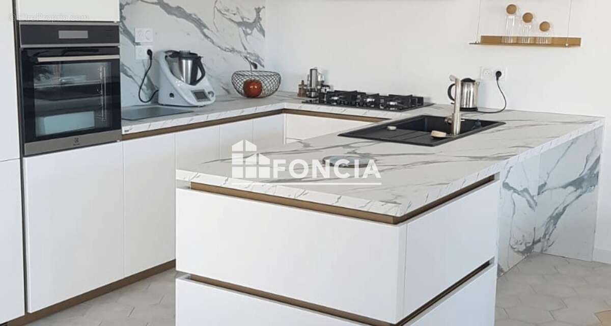 Maison à CHARTRES-DE-BRETAGNE