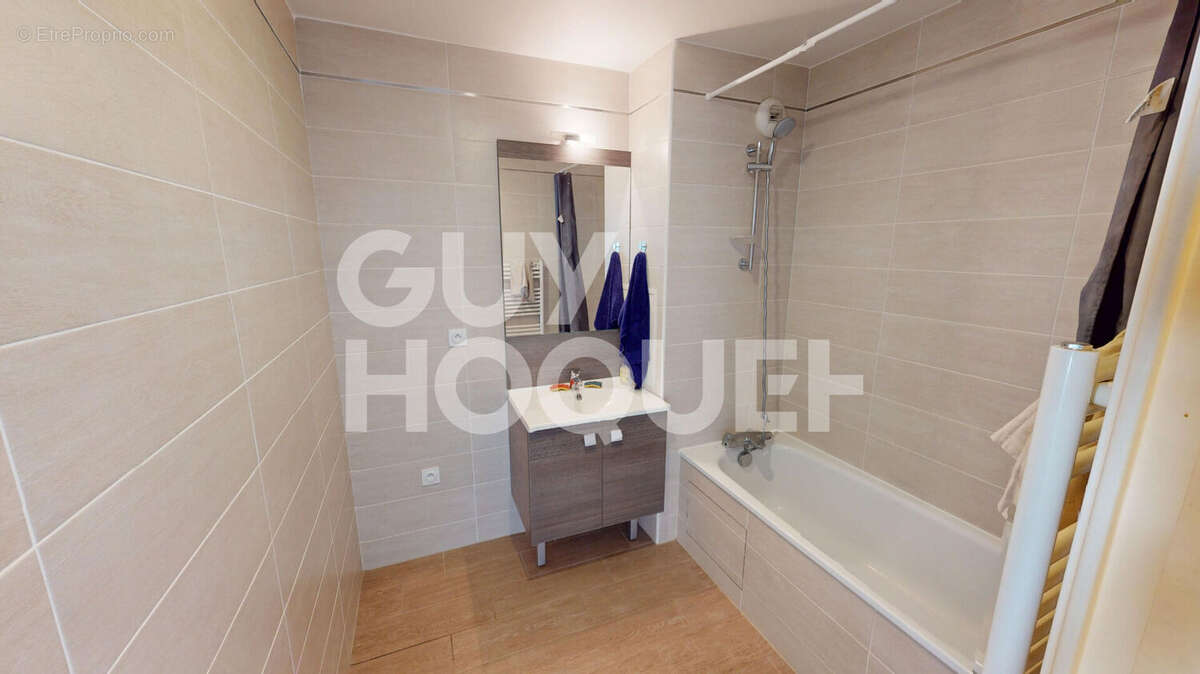 Appartement à IVRY-SUR-SEINE