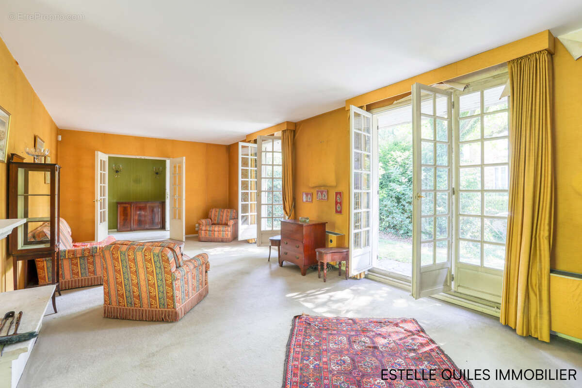 Maison à VERSAILLES