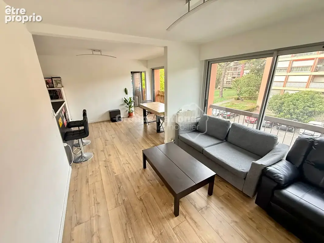 Appartement T3 75m2 - photo 2