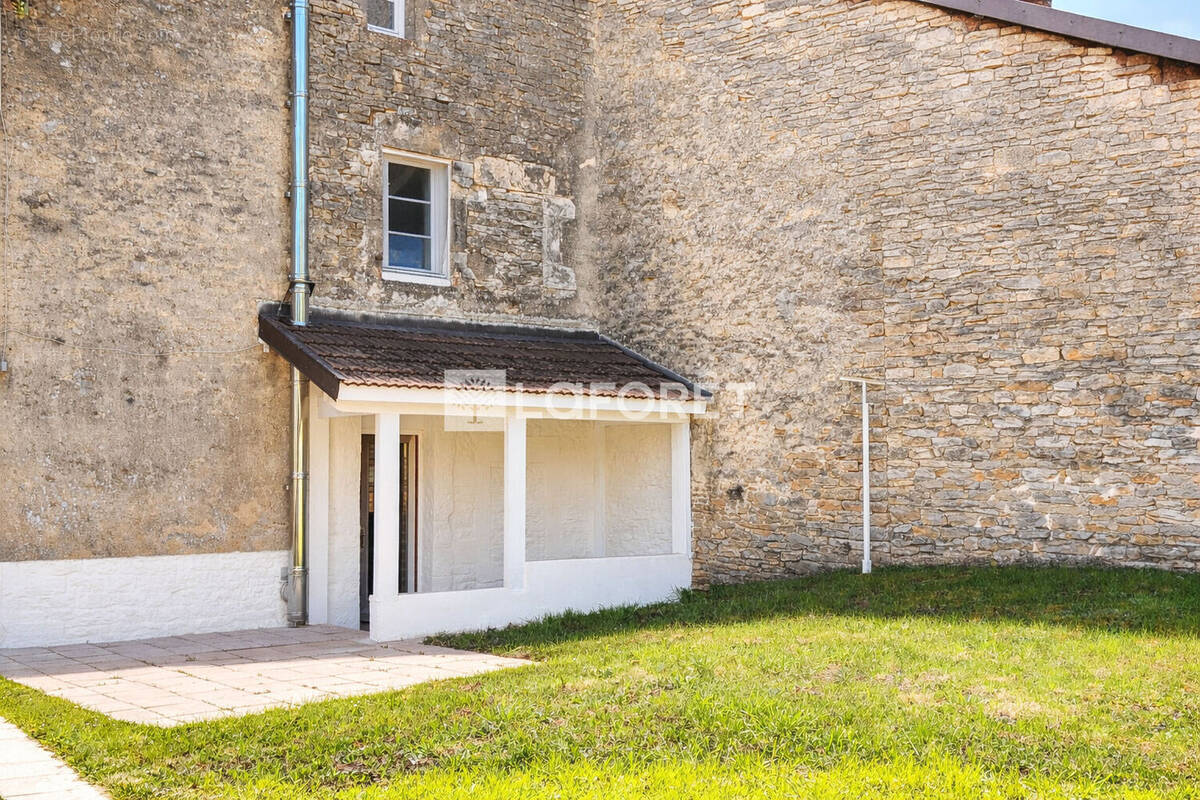 Appartement à EVANS