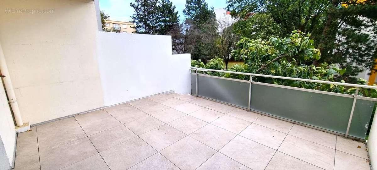 Appartement à LIVRY-GARGAN