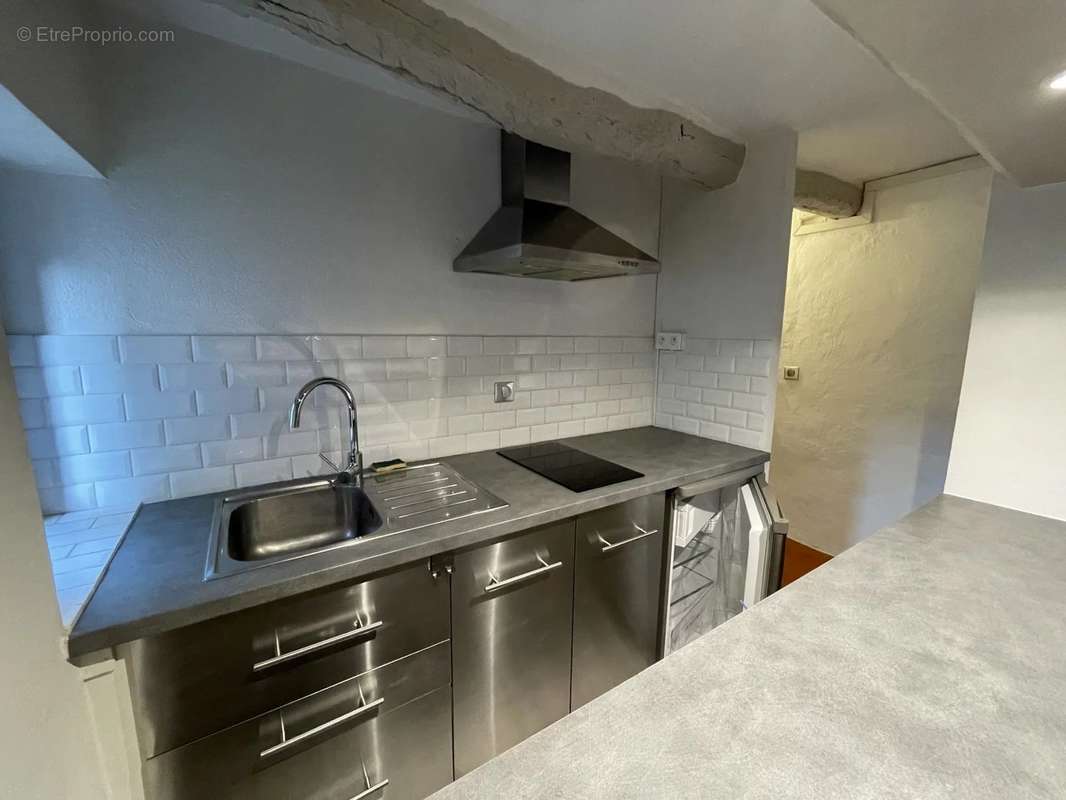 Appartement à PEILLE