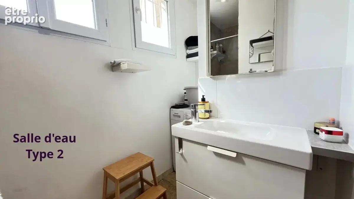 Martigues – Propriété de charme rénovée avec 2 maisons, grand jardin et dépendance - photo 22