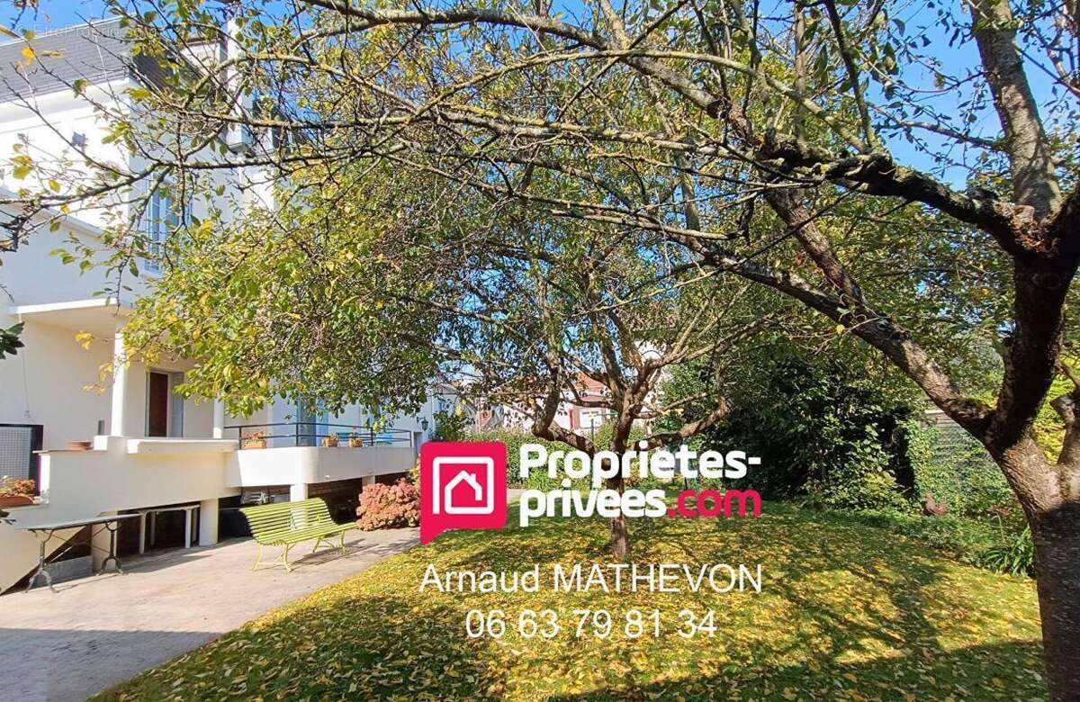 Maison Bourgeoise proche RER A 10 pièces 240m² NEUILLY-PLAISANCE (93360) - photo 6